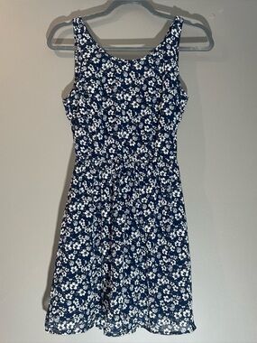 H&M Navy and White Floral Flowy Tank Dress w/ Back Cutout